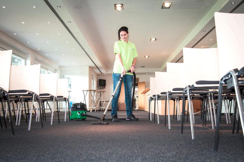 Professionelle Teppichreinigung für Hoch- und Niedrigflor Tepichböden